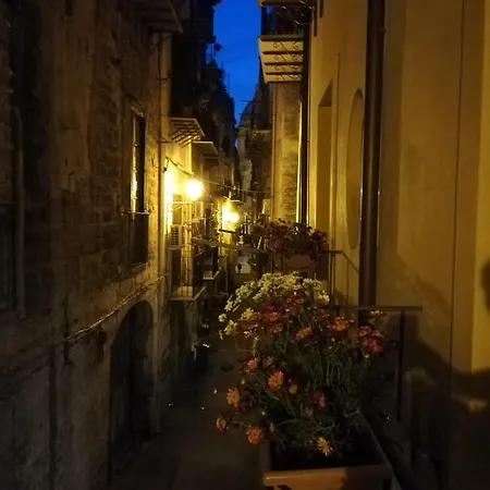 Casa Nel Vicolo Prázdninový dům *
