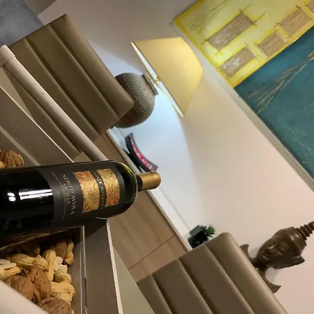 Casa Nel Vicolo Holiday home